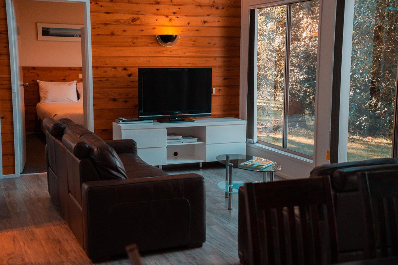 Waterfront Retreat At Wattle Point Villa Forge Creek Ngoại thất bức ảnh